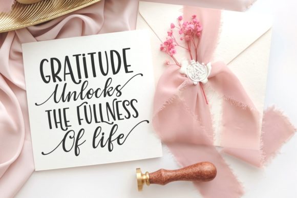Great Holiday Font - Featured Image